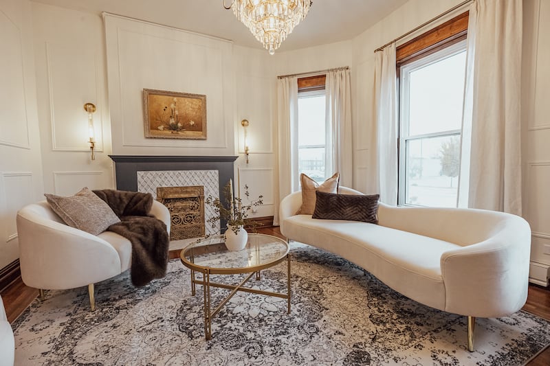 The Joliet Region Chamber of Commerce & Industry is hosting a ribbon-cutting on Thursday for The Banks Bridal Suites & Lodging in downtown Joliet.