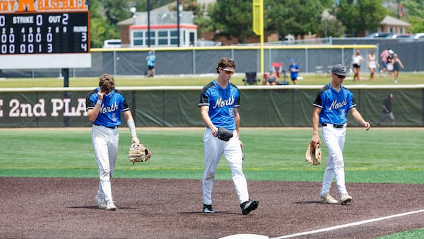 Joseph Mueller’s walk-off two-run single for Barrington ends St. Charles North’s run in sectional final