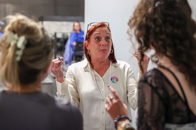 State Representative Candidate Amy “Murri” Briel (Right) talks with event attendees on Tuesday, November 5, 2024 at Alfano’s in Ottawa.