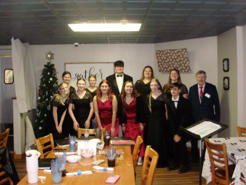 The Mallard Ensemble, directed by Robert Eckert, will sing the Marshall-Putnam Retired Teachers into spring at 10 a.m. on Tuesday, March 18, at the American Legion Building in Henry.