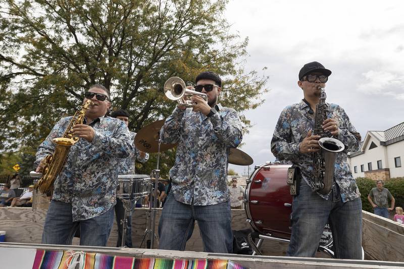 Musicians play traditional Mexican music during the Fiesta Parade Saturday, Sept. 20, 2025.