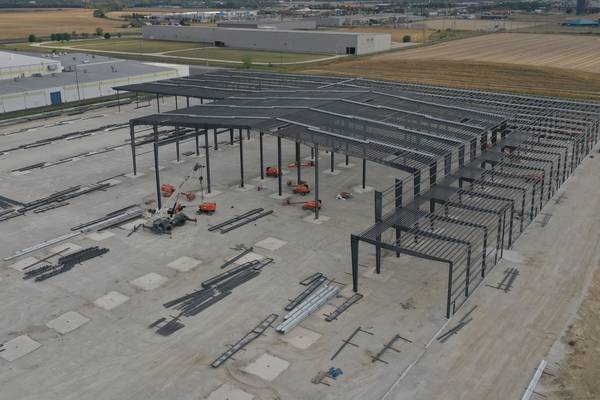 Photos: Eakas Corp. expands with 280,000 square-foot industrial warehouse in Peru