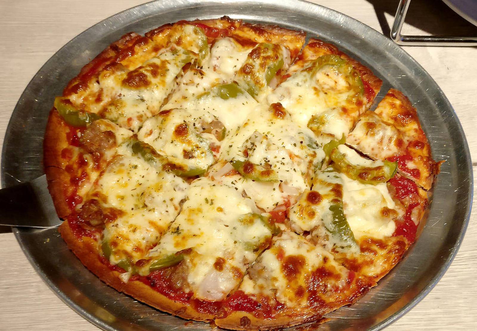 Mystery Diner in Batavia Riverside Pizza & Pub opens doors Shaw Local