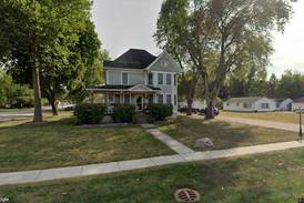 Sale closed in Gardner: $335,000 for a single-family home