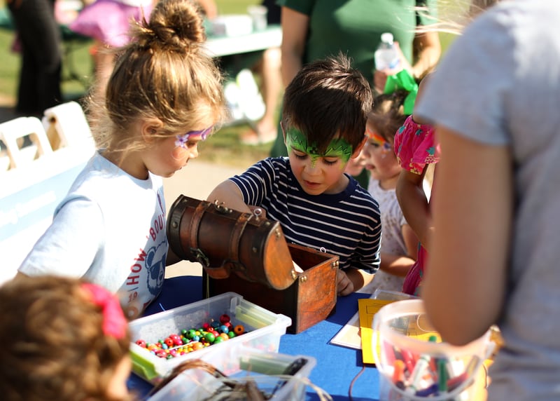 Glen Ellyn Park District’s OAKtoberfest is from 1-4 p.m. Saturday, Oct. 4 and Maryknoll Park.