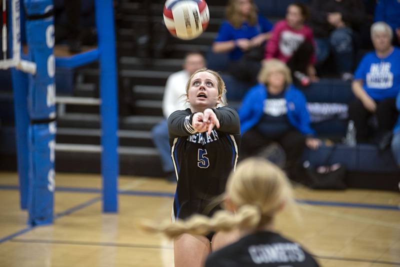 Newman’s Molly Olson plays the ball Tuesday, Sept. 27, 2022 against St. Bede.