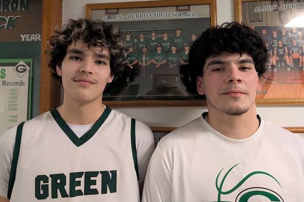 Fun continues for Carreno brothers, improved Alden-Hebron in win over OLSHA