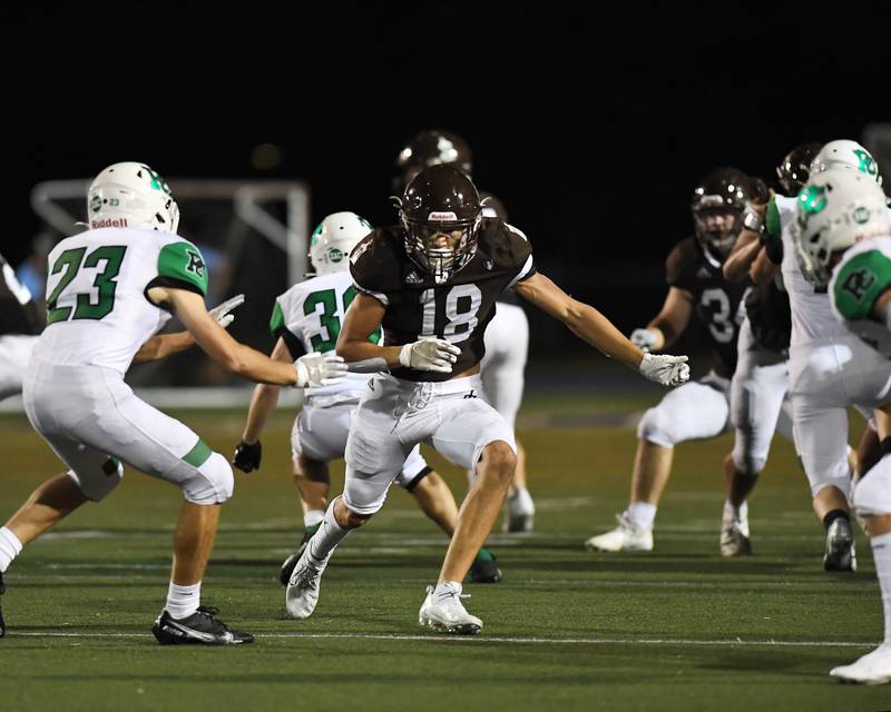 Joliet Catholic's Jake Fieldman running a pass route on Friday, Sep.  17, 2021, at Joilet Memorial Stadium in Joilet, IL.