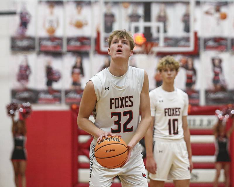 Yorkville's Joey Jakstys (32) shoots a free throw during their basketball game between Oswego at Yorkville Friday, Dec 12, 2025 in Yorkville.