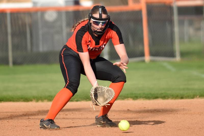 Beecher's Abrianne Papas fields a ground ball during a home game against Wilmington Thursday, April 24, 2025.