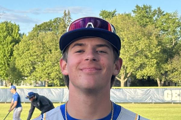 Jacob Johnson hits bases-clearing double, helps Wheaton North to 5-run third inning to take down Geneva