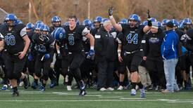 Loose Geneva football team embraces Cary-Grove showdown