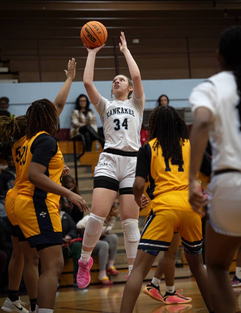 Kankakee's Ava Johnson elevates for a shot in a game against Thornwood on Thursday, December 11, 2025.