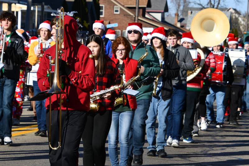 Photos Princeton celebrates Christmas season with a parade Shaw Local