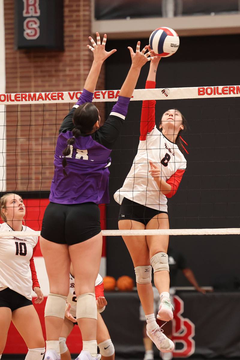 Bradley-Bourbonnais' Hannah Wojnowski hits under pressure from Manteno's Maddie Gesky during the Panthers' victory in three sets, 25-21, 23-25, 25-17, over the Boilermakers on Monday, Sept. 15, 2025.
