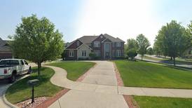 Sale closed in Orland Park: $950,000 for a five-bedroom home