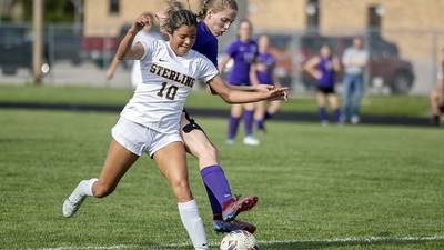 Girls soccer: Dixon has Senior Night to remember