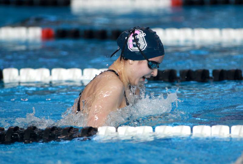 Oswego’s Chloe Diner swims the 200-yard individual medley championship heat during the IHSA Girls State Swimming and Diving Championships at the FMC Natatorium in Westmont on Saturday, Nov. 11, 2023.