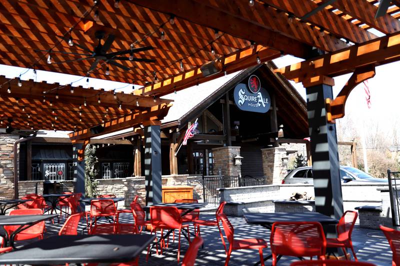 Squire Ale House in Campton Hills, the latest from Bob Karas and the Karas Restaurant Group, opens Tuesday, March 18, 2025.