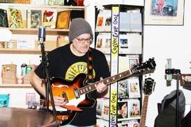 Rock Falls musician creates art in a moment