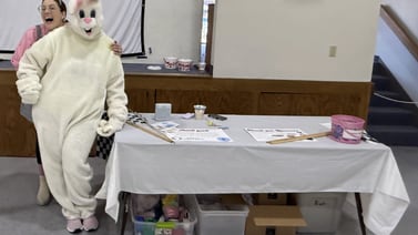 Photos: Mendota Area Chamber of Commerce hosts Easter Hop 