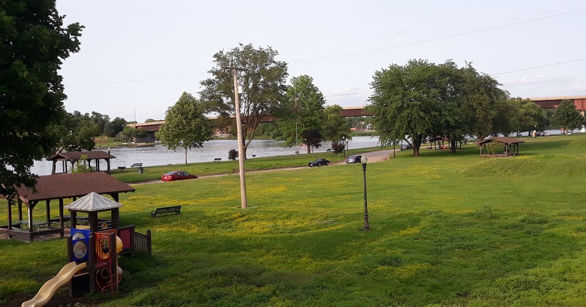 Allen Park in Ottawa opens Shaw Local