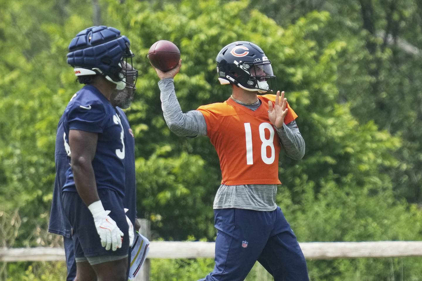 Chicago Bears quarterback Caleb Williams throws a ball during practice at NFL football minicamp at Halas Hall in Lake Forest, Ill., Tuesday, June 10, 2025. (AP Photo/Nam Y. Huh)