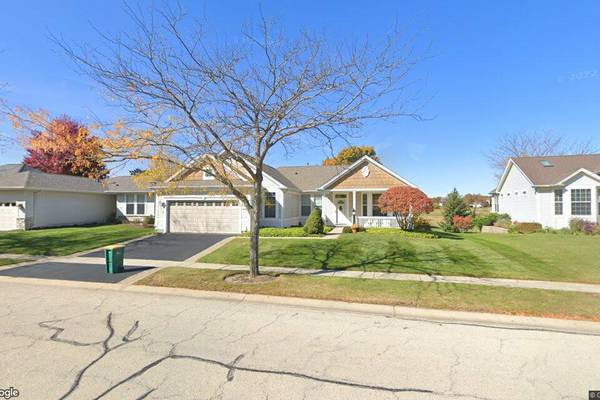 Sale closed in Huntley: $458,000 for a single-family home