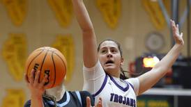 Downers Grove North dominates third quarter to beat Lake Park to win Schaumburg tourney