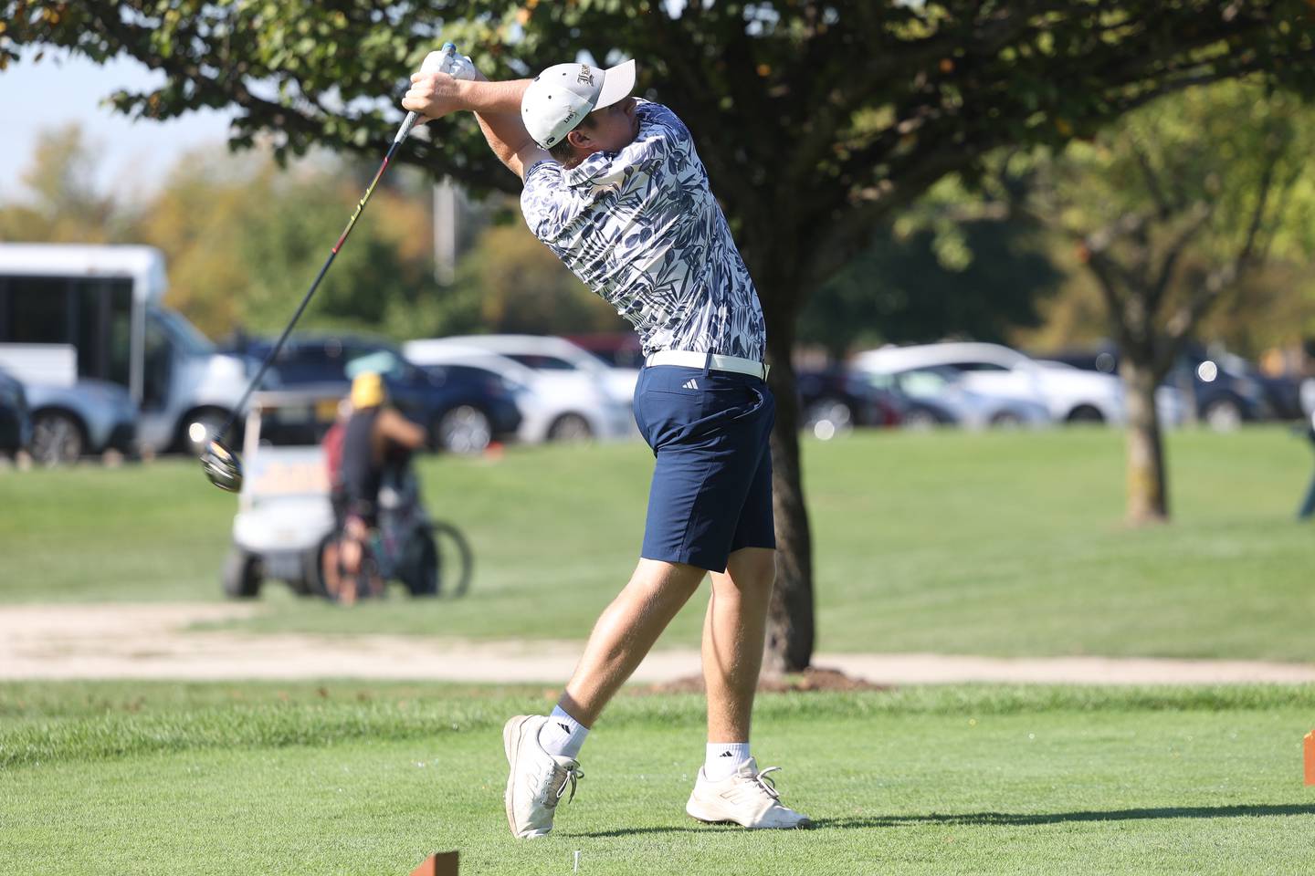 Lemont’s Robert Politza tees off the hole 1 in the Class 2A Lemont Golf Sectional at Wedgewood Golf Course in Plainfield on Monday, Oct. 2, 2023.