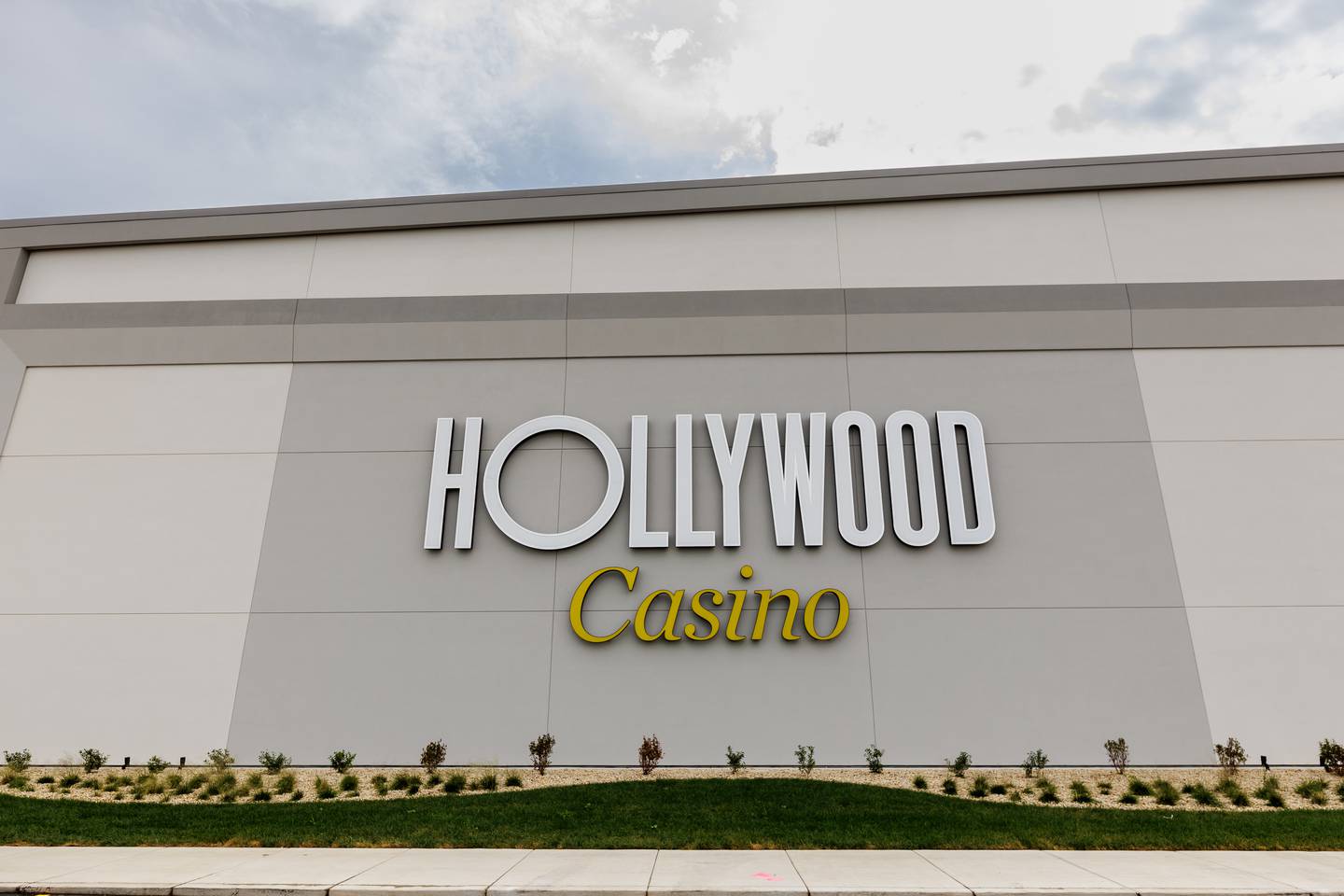 The all-new Hollywood Casino Joliet, located at 1401 Gateway Blvd., Joliet, is scheduled to open on Aug. 11, 2025.