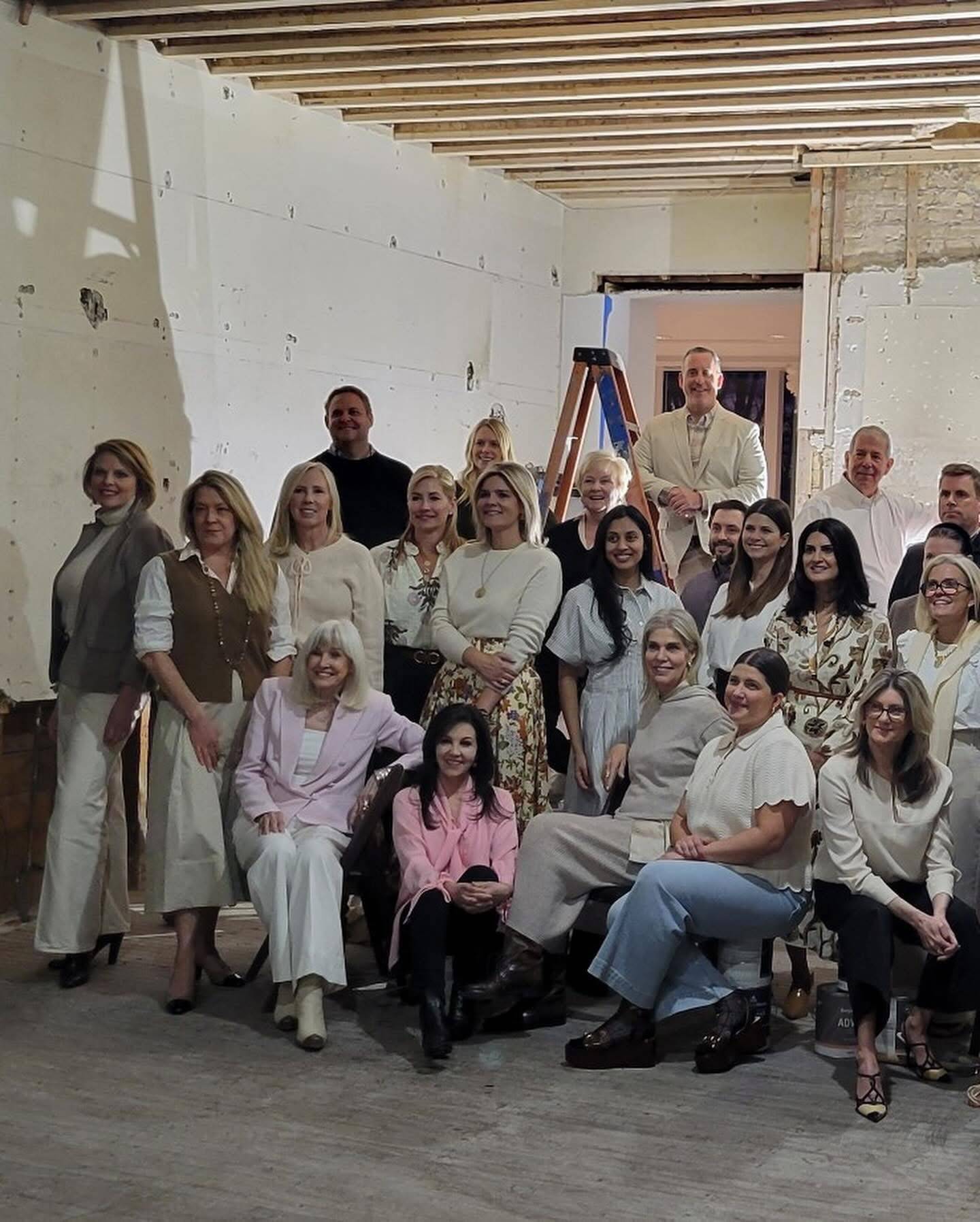 Theresa Hansen Interiors is a featured designer in the 2025 Lake Forest Showhouse & Gardens. The Lake Forest Showhouse & Gardens is an event held by the Lake Forest Chapter of Infant Welfare Society of Chicago, an organization that raises funds for IWS Family Health. Hansen is at the far left of the group gathering of the designers at the kick-off of the designing event.