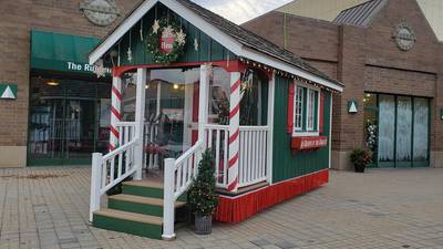 Santa to hold socially distanced visits with children in Crystal Lake