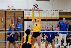 Photos: Joliet West vs Lincoln-Way East girls volleyball