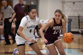 Morris stuns Kankakee 56-48 for 2nd straight upset win on the road