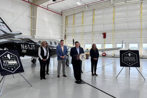 Gov. Pritzker joins Morris officials to break ground on airport’s crosswind runway