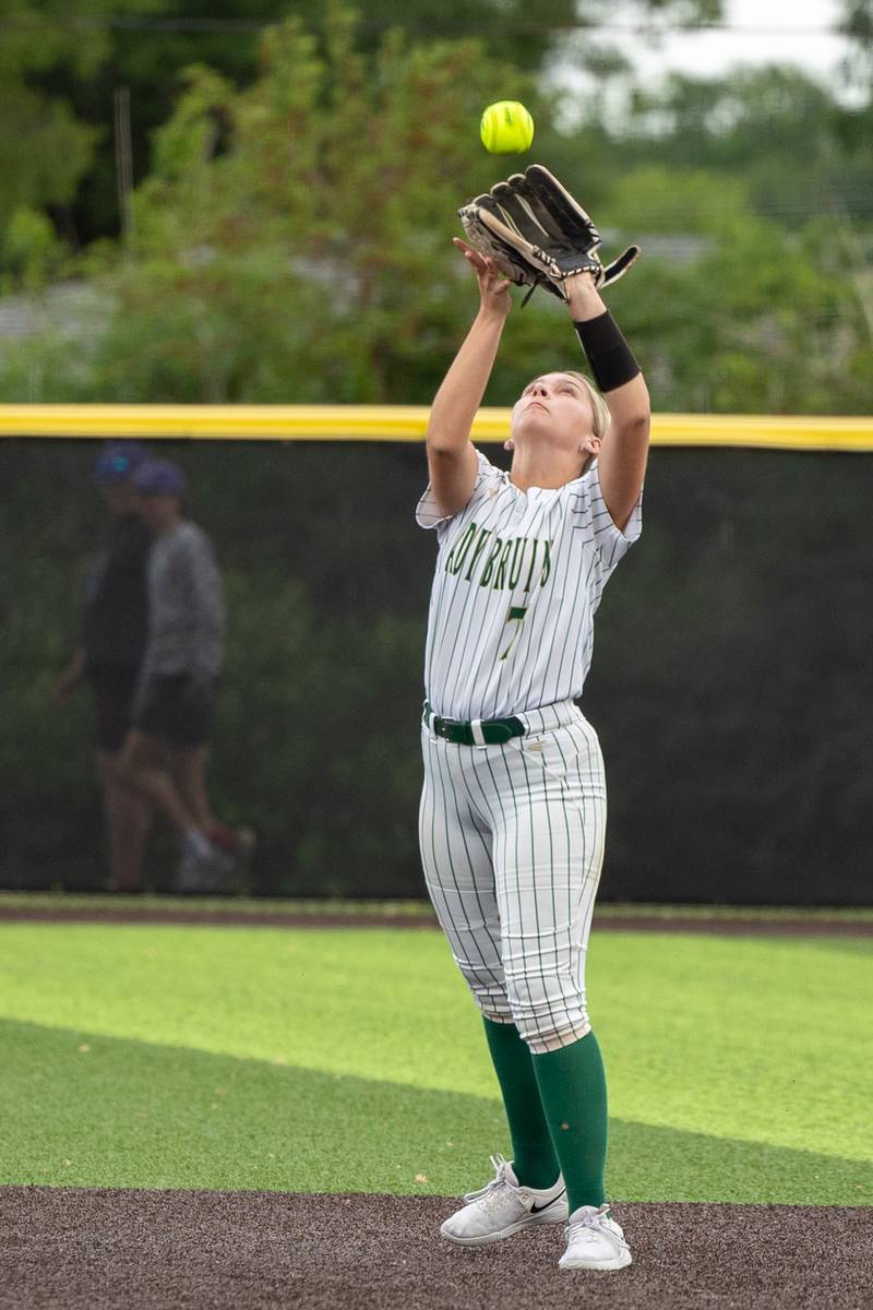 (7) Maci Kelly of St. Bede catches fly ball on Tuesday, May 27, 2025 at Illinois Valley Central High School in Chillicothe.