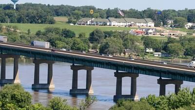 Public meeting is May 11 for I-80 Mississippi River bridge study
