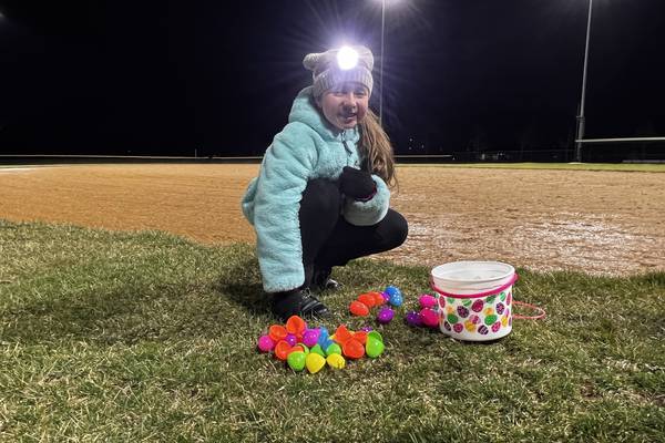 5 Things to Do: Flashlight egg hunt, ‘Alice in Wonderland’ tea party and more this weekend in Kane County