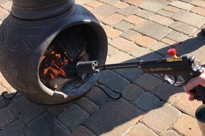 GrillGun: The Ultimate Grill Torch.