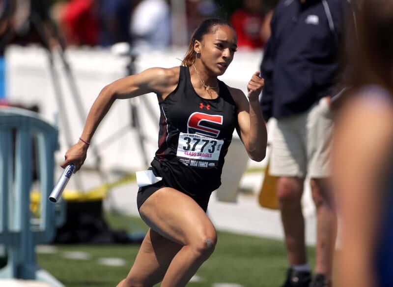 Plainfield East’s Ava Mabry-Spencer runs a leg of the 3A 4x200-meter relay during the IHSA State Track and Field Finals at Eastern Illinois University in Charleston on Saturday, May 20, 2023.