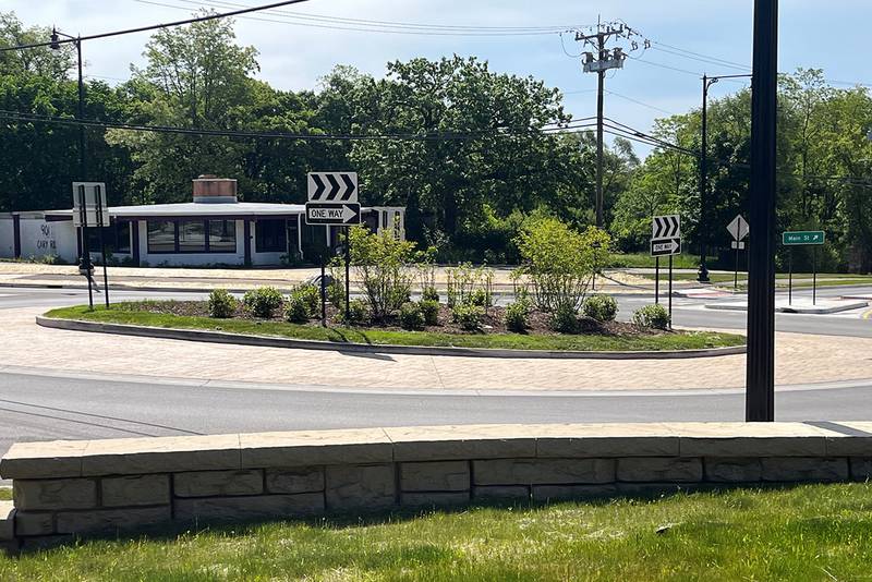 Roundabout at North Main Street and Cary-Algonquin Road opened to traffic early May, 2023.