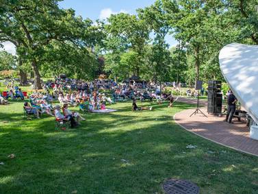 Feast of the Senses this June at Cantigny Park 