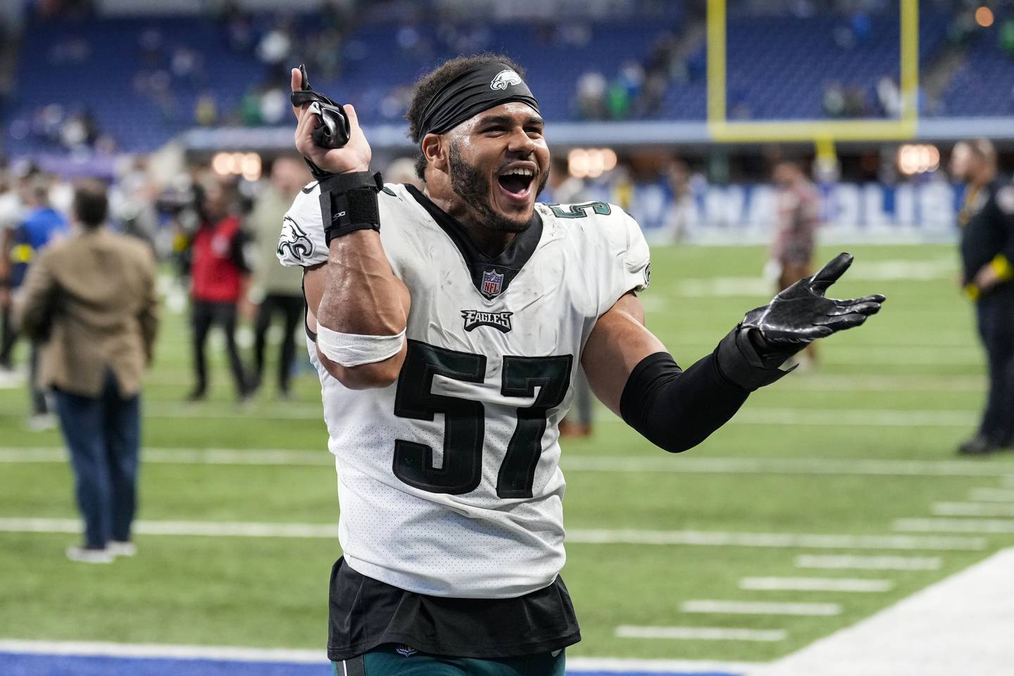 Philadelphia Eagles linebacker T.J. Edwards celebrates as he leaves the field following a game against the Indianapolis Colts in Indianapolis, Fla., Sunday, Nov. 20, 2022.