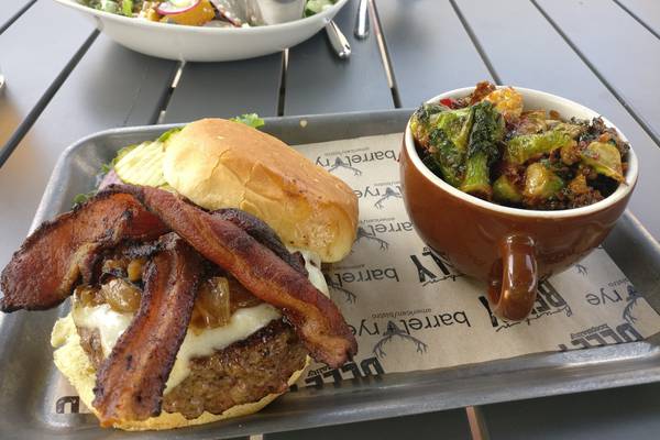Where to find the best burger in Kane County for National Cheeseburger Day 