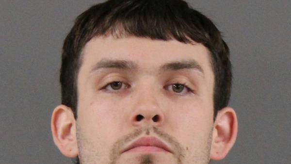 Fulton man charged with aggravated domestic battery, pushed woman’s head into wall as she held baby: police