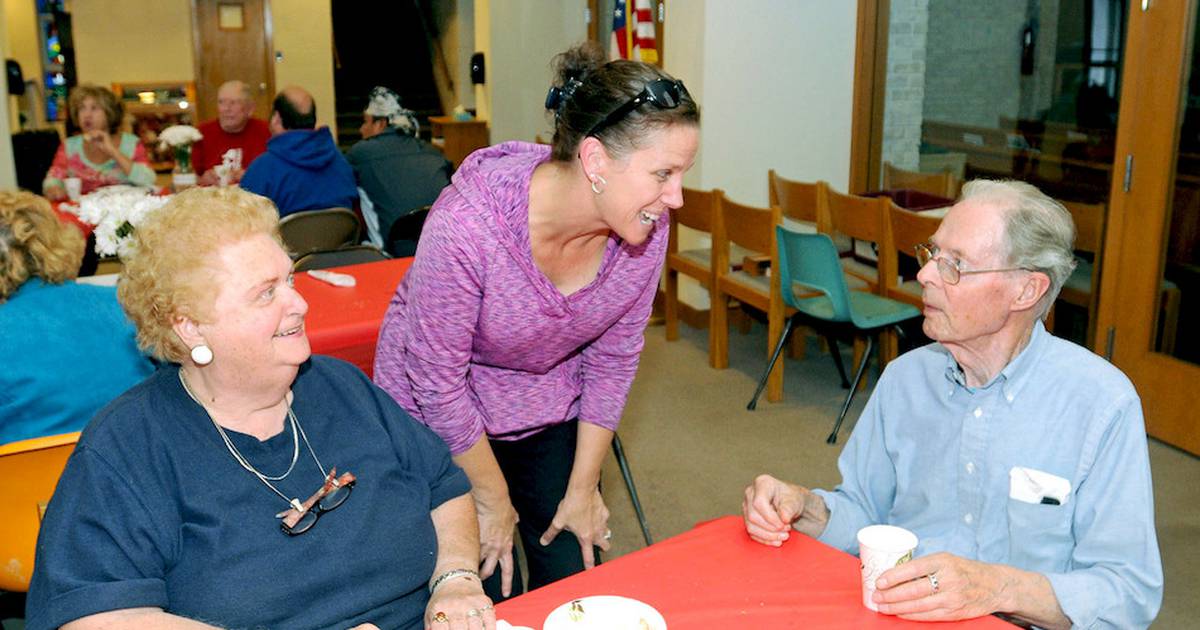 Grace Cafe serves up meals, conversation in Elmhurst Shaw Local