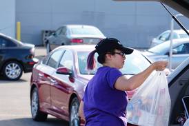 Geneva’s Northern Illinois Food Bank has success with DoorDash deliveries