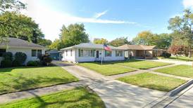 Single-family home sells in Sycamore for $270,000