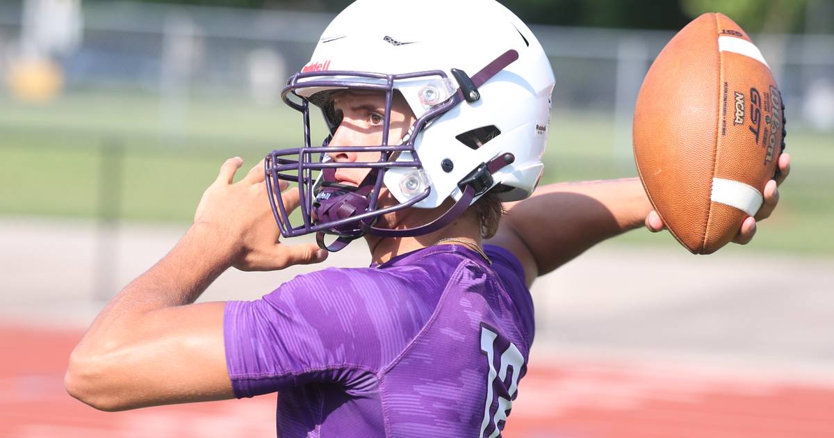 Live Coverage Week 3 Coal City vs. Wilmington football Shaw Local